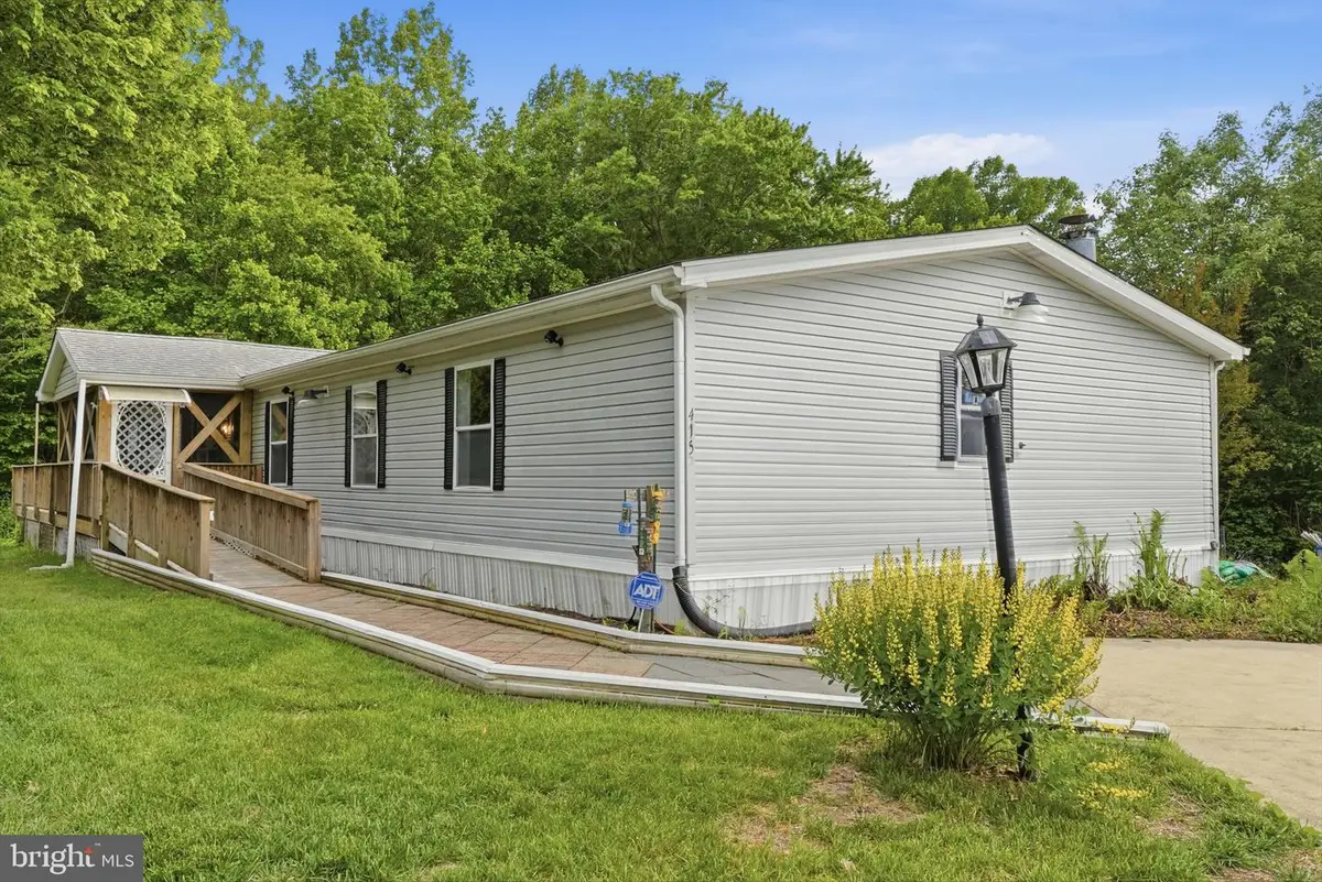 415 Dutch Dr, Lothian, MD 20711 - #1
