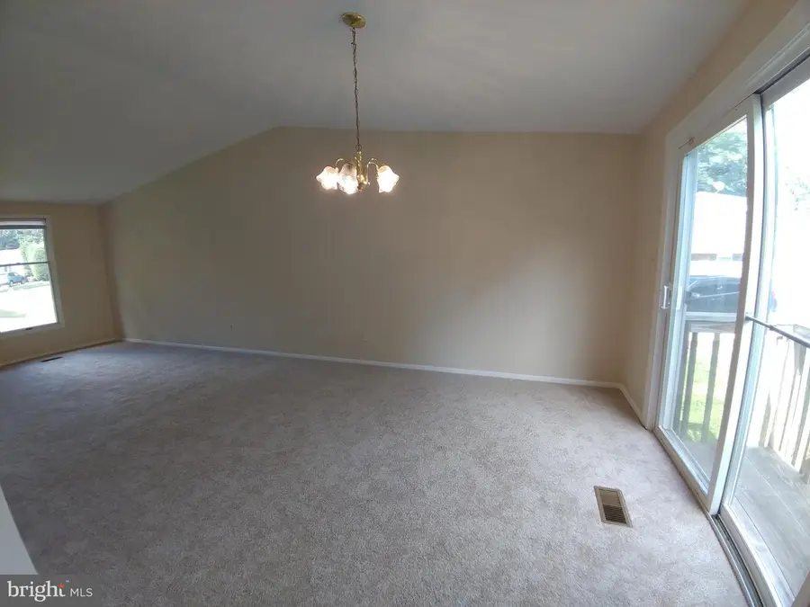 7845 Flintshire Ct, Pasadena, MD 21122 - #3