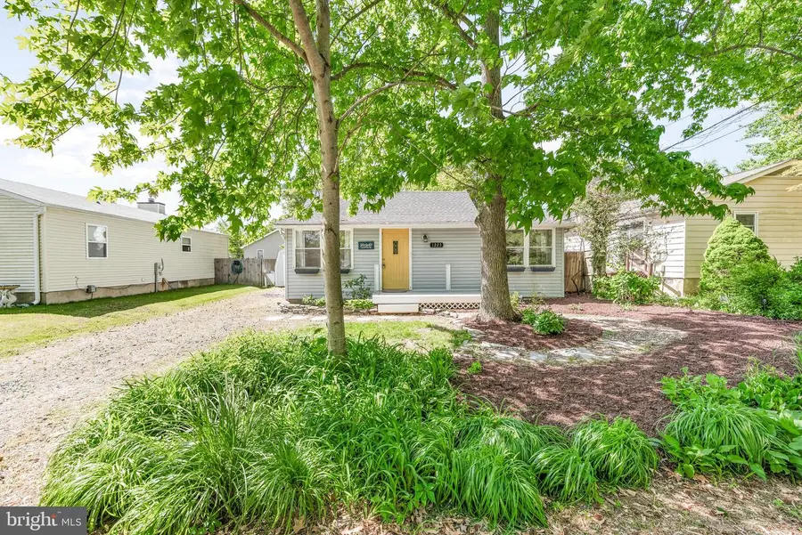 1223 Pine Ave, Shady Side, MD 20764 - #2