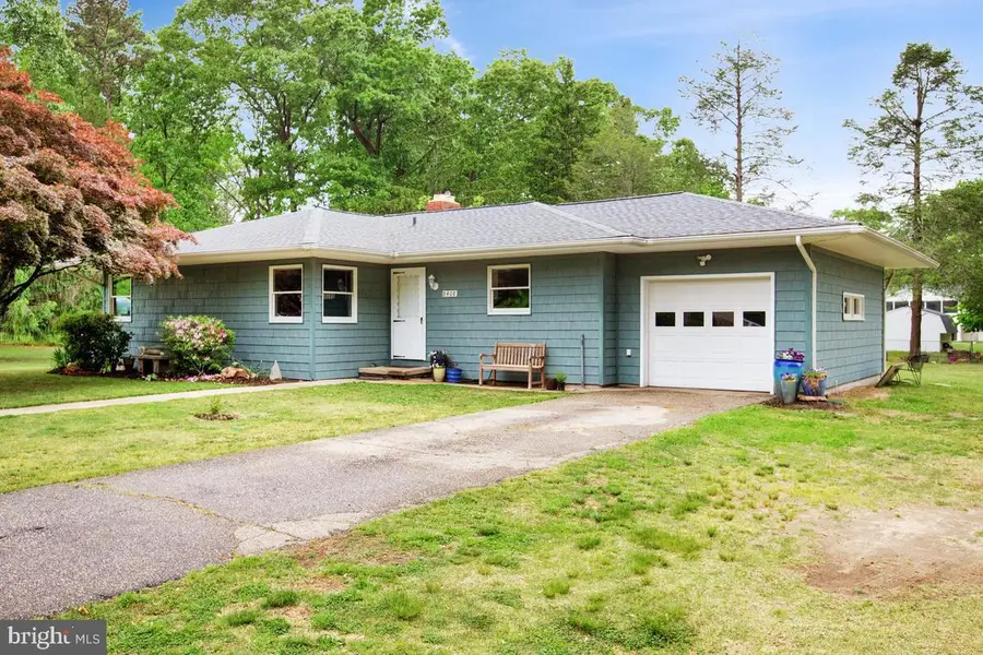 8408 Maryland Rd, Pasadena, MD 21122 - #2