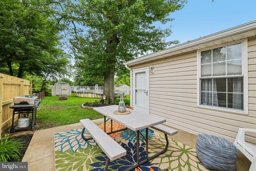 208 Carroll Rd, Glen Burnie, MD 21060 - #3