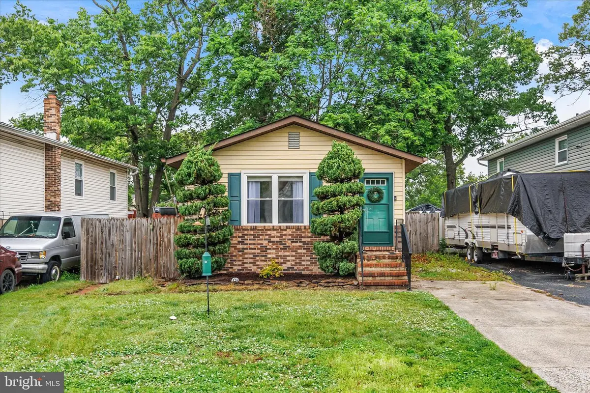 306 Lincoln Ave, Glen Burnie, MD 21061 - #1