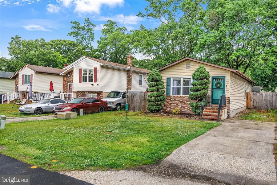 306 Lincoln Ave, Glen Burnie, MD 21061 - #2