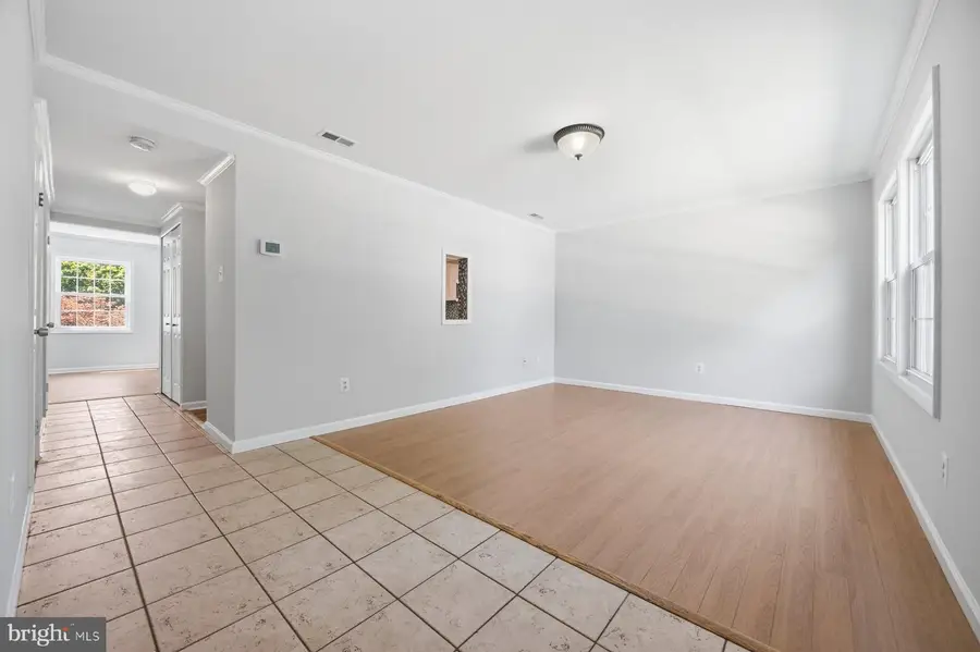 1768 Farmington Ct, Crofton, MD 21114 - #3