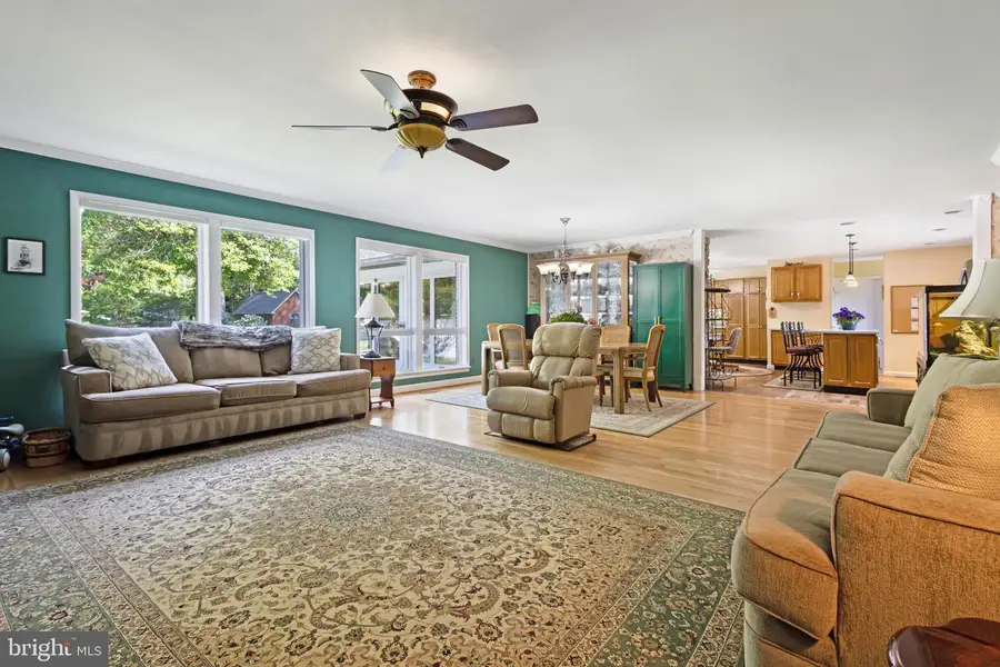 7 Sonora Dr, Pasadena, MD 21122 - #3