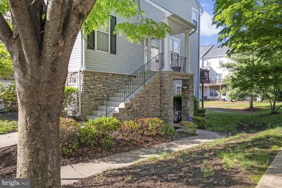 2703 Oak Leaf Ct #2703, Odenton, MD 21113 - #2