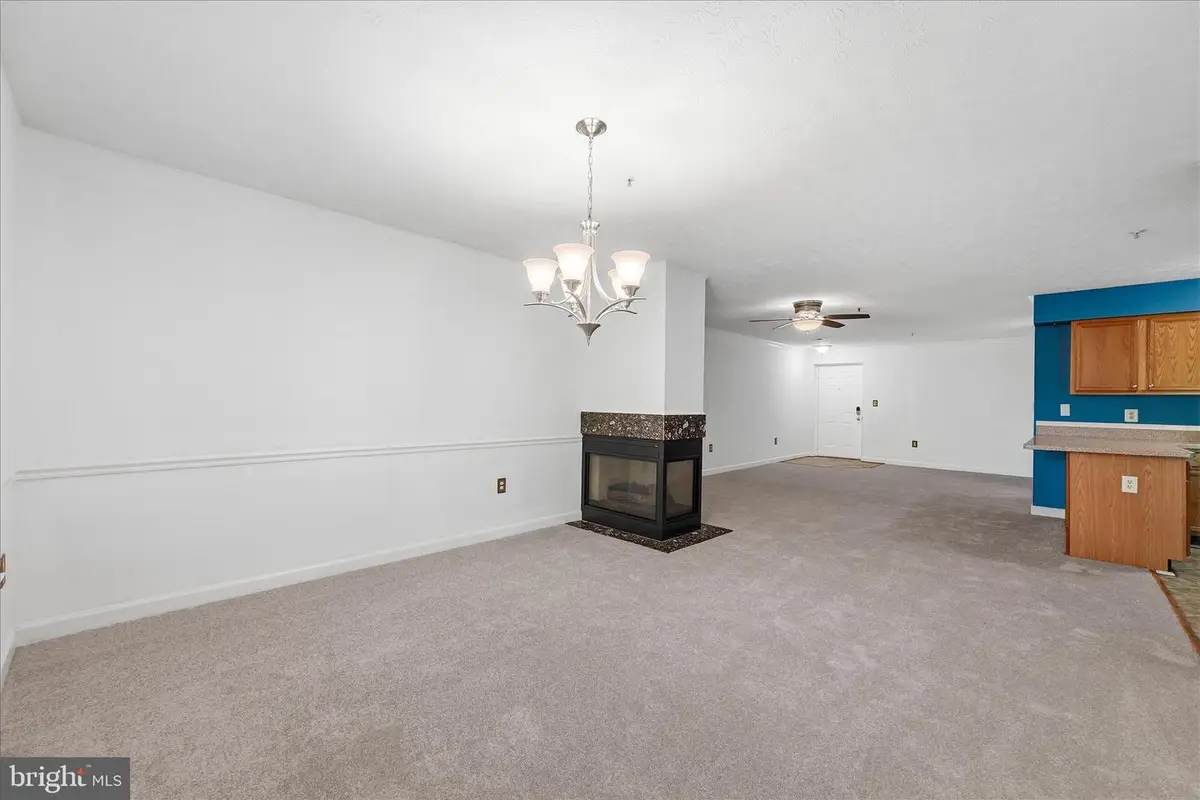 631 Admiral Dr #302, Annapolis, MD 21401 - #1