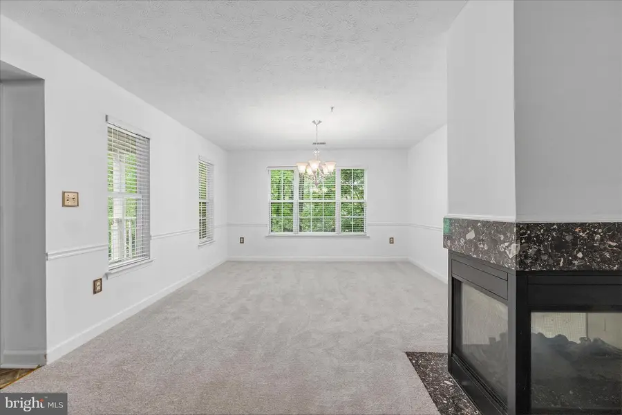 631 Admiral Dr #302, Annapolis, MD 21401 - #3