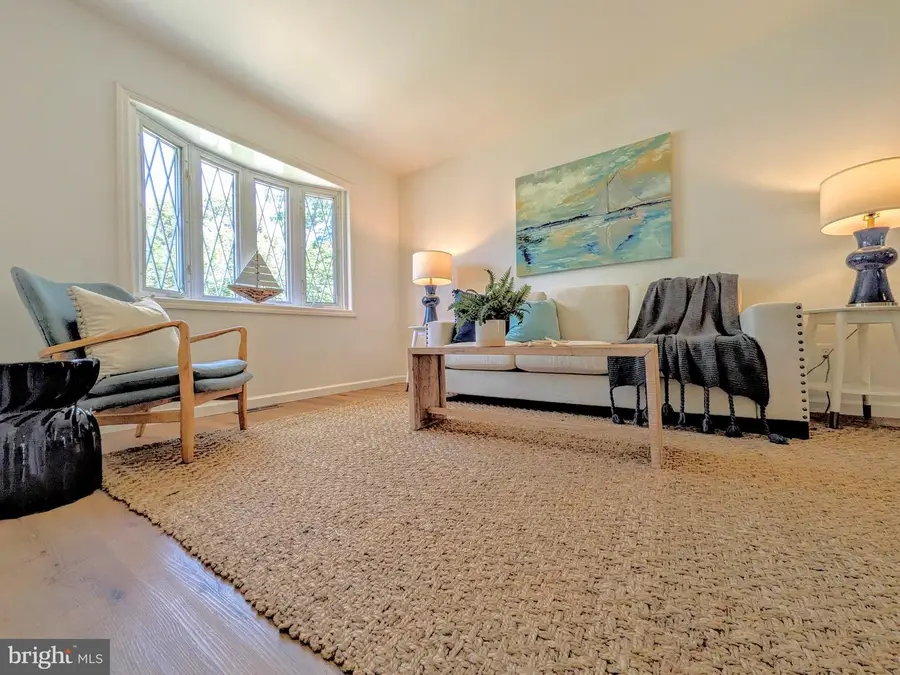 755 215th St, Pasadena, MD 21122 - #3
