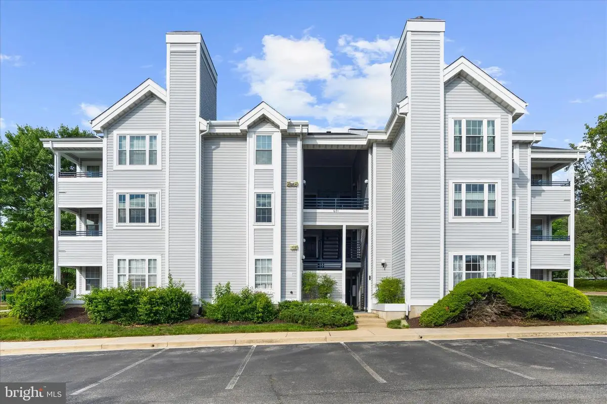 601 Forest Walk Ln #204, Odenton, MD 21113 - #1