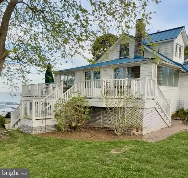 6220 Shore Ln, TRACYS LANDING, MD 20779