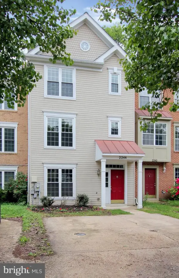 2244 Commissary Cir, ODENTON, MD 21113