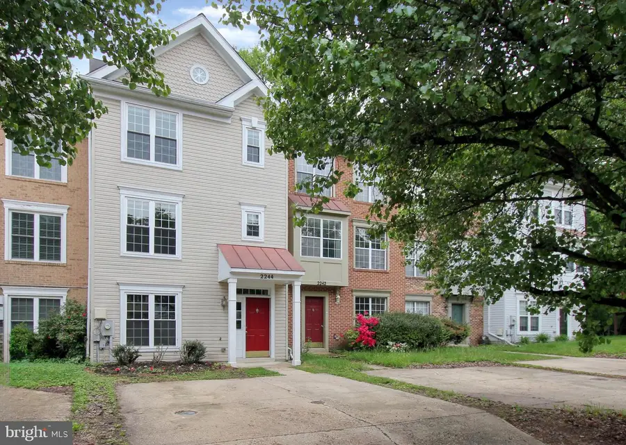 2244 Commissary Cir, Odenton, MD 21113 - #2