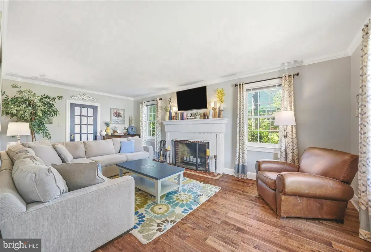 503 Forest View Rd, Linthicum Heights, MD 21090 - #1