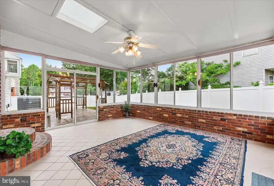 442 Williamstowne Ct, Millersville, MD 21108 - #2