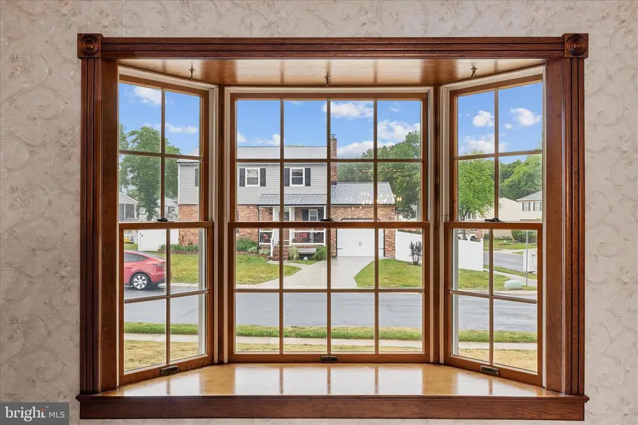 442 Williamstowne Ct, Millersville, MD 21108 - #3