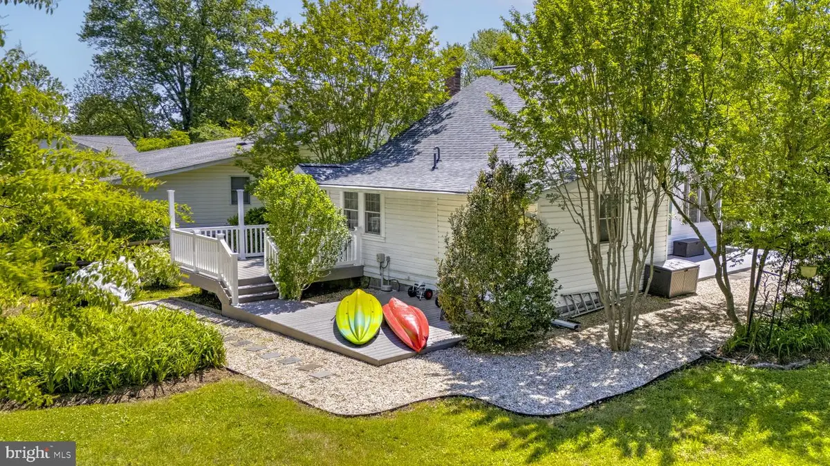 526 James Ave, Tracys Landing, MD 20779 - #1