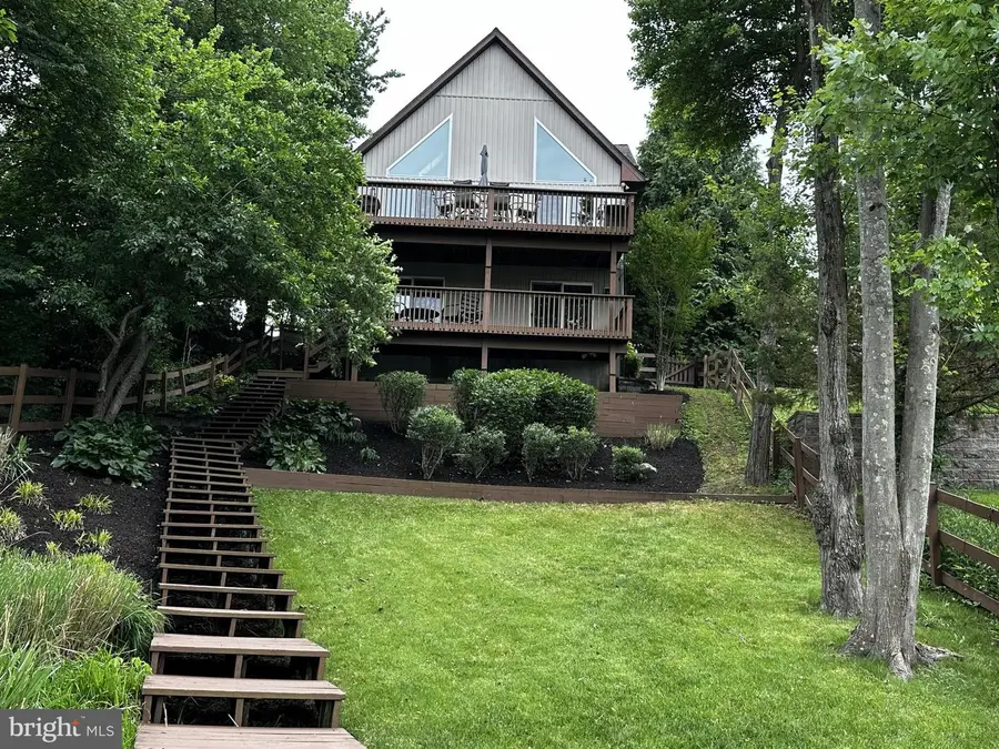 836 N Shore Dr, Glen Burnie, MD 21060 - #3