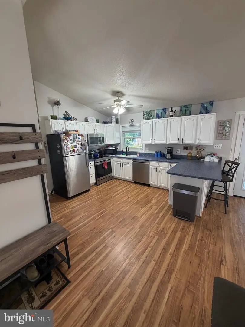 1223 Pine Ave, Edgewater, MD 21037 - #2