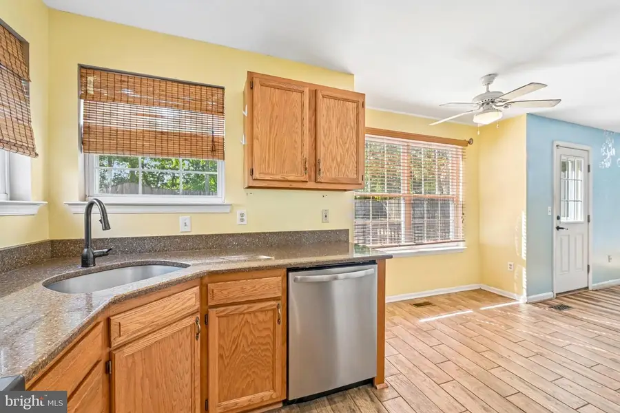 8341 Watermill Dr, Millersville, MD 21108 - #2