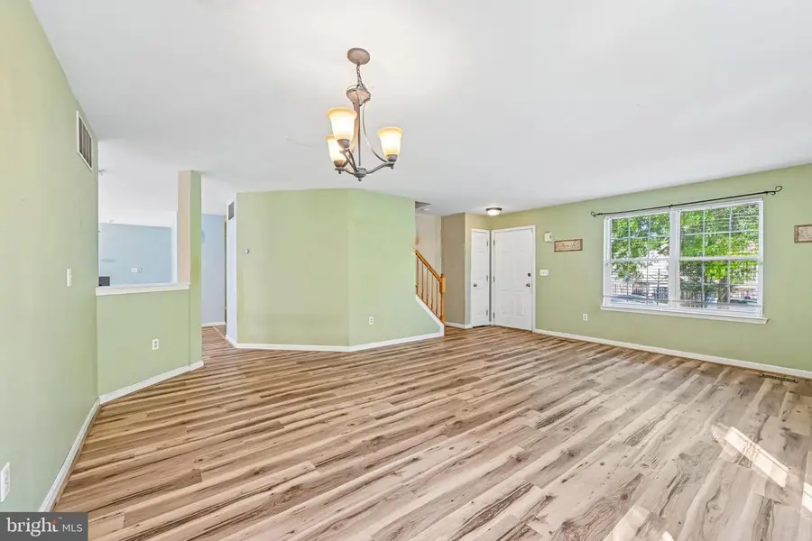 8341 Watermill Dr, Millersville, MD 21108 - #3