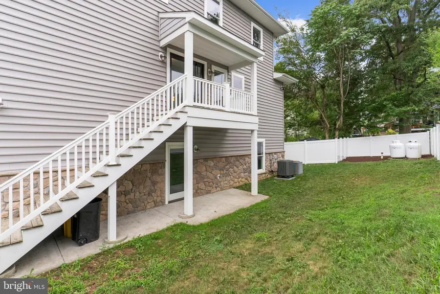 1203 Shore Dr, Edgewater, MD 21037 - #2