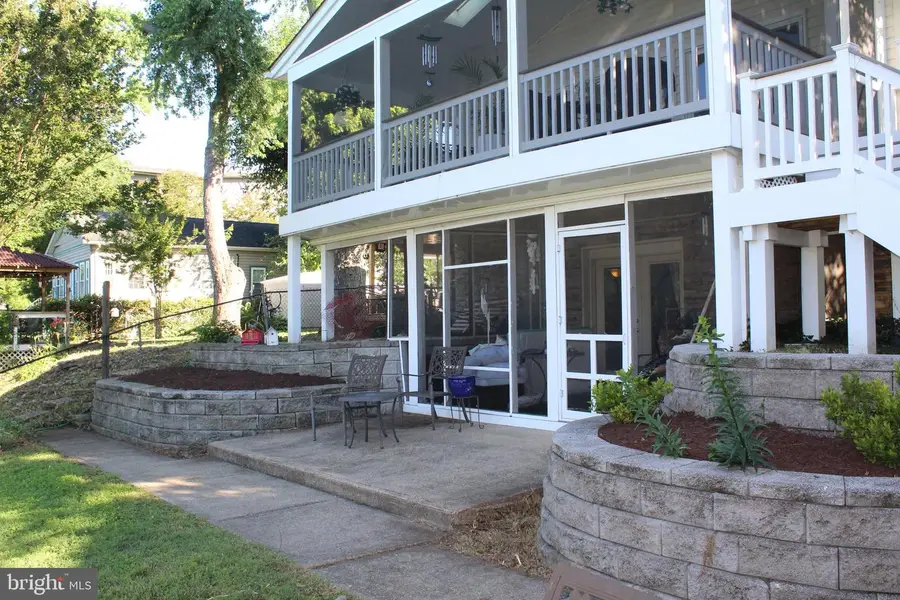 40 Johnson Rd, Pasadena, MD 21122 - #3