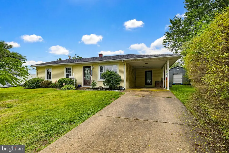 1124 Wynbrook Rd, Glen Burnie, MD 21060 - #2