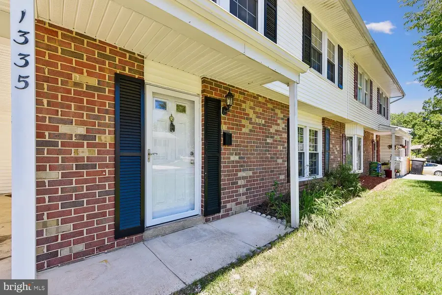 1335 Hallock Dr, Odenton, MD 21113 - #2