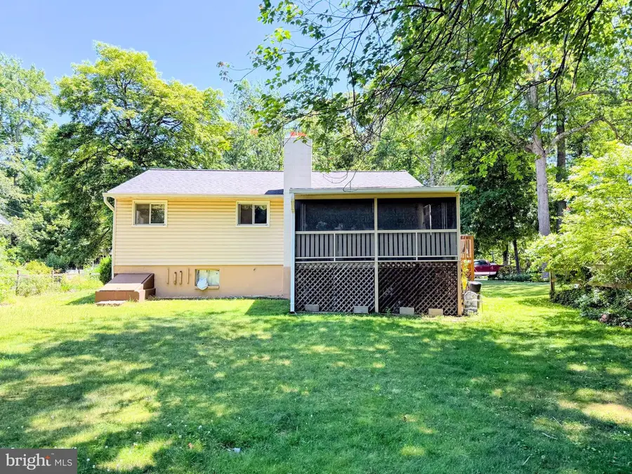 406 Holly Dr, Annapolis, MD 21403 - #3