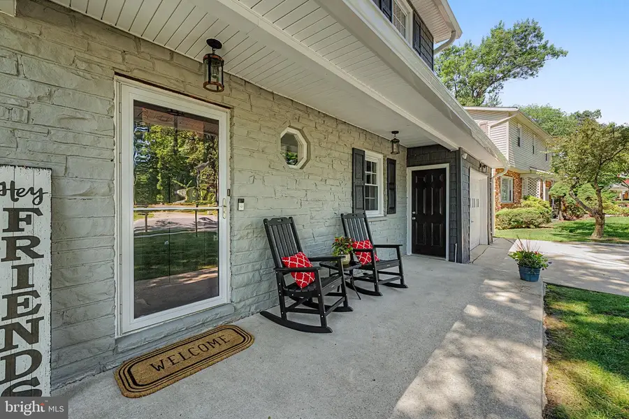 564 Williamsburg Ln, Odenton, MD 21113 - #3