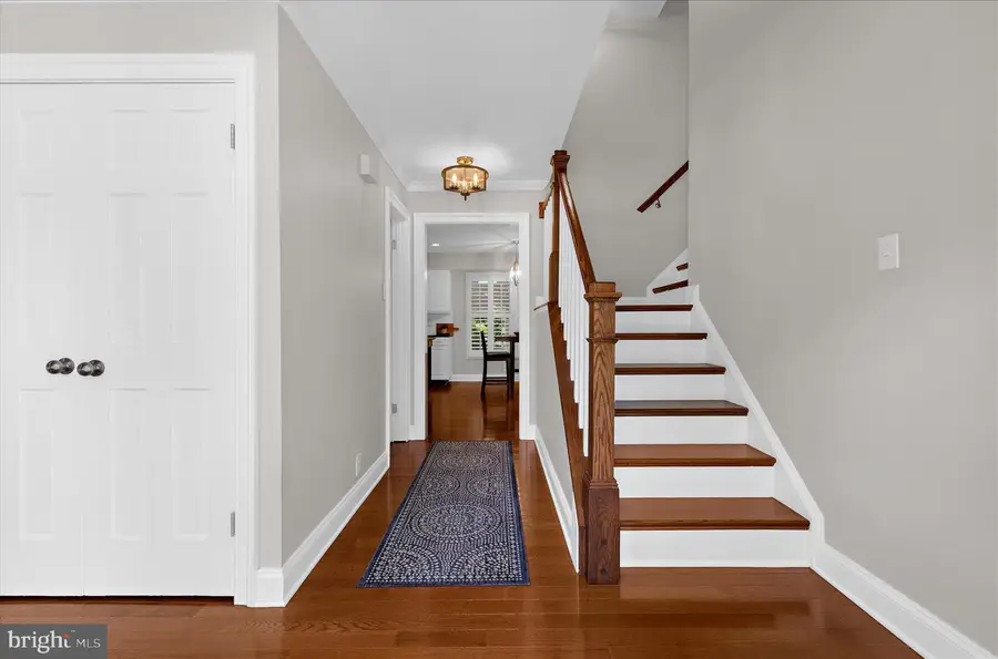 406 Honeywood Ct, Millersville, MD 21108 - #3