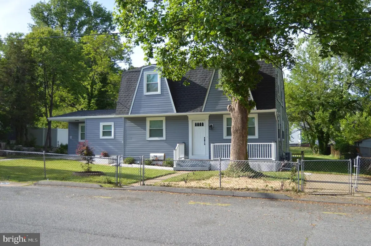 96 Packard Ave, Glen Burnie, MD 21061 - #1