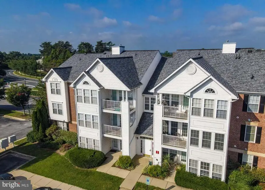 705 Harvest Run Dr #203, Odenton, MD 21113 - #3