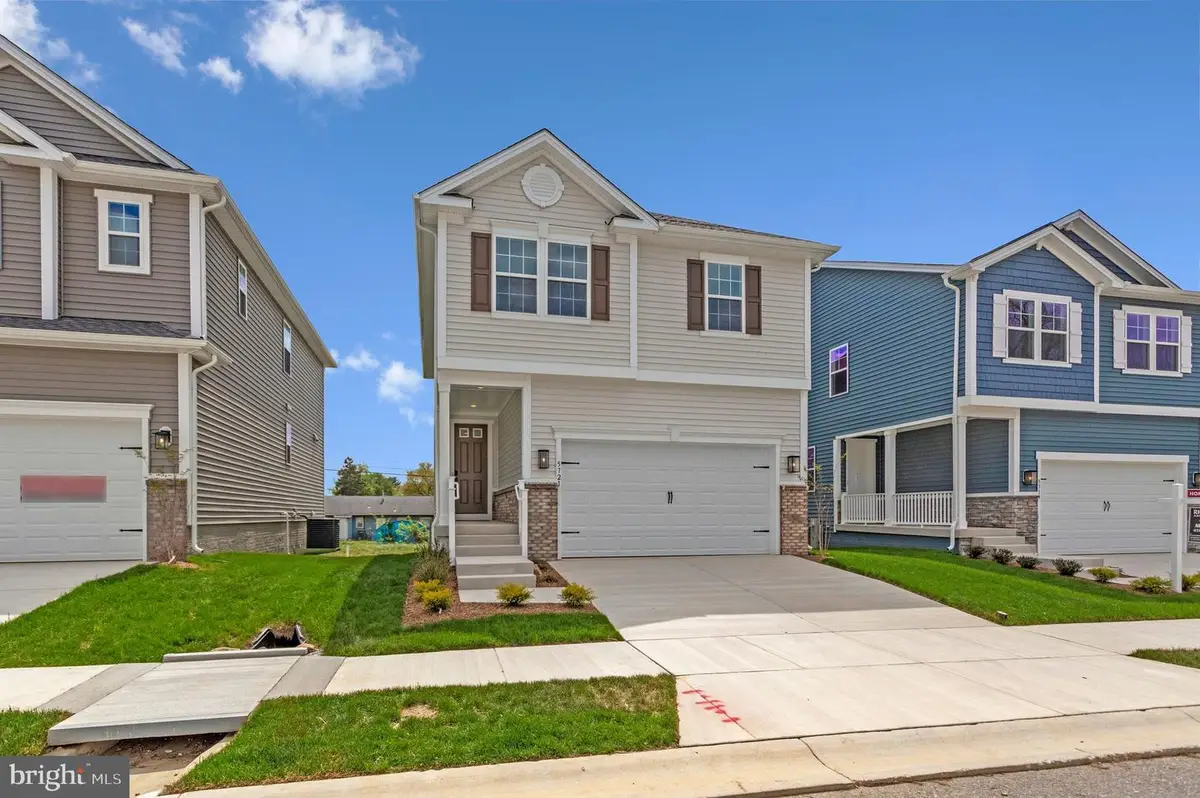 5721 Howard Dr, Glen Burnie, MD 21061 - #1