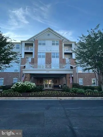 2604 Chapel Lake Dr #104, GAMBRILLS, MD 21054