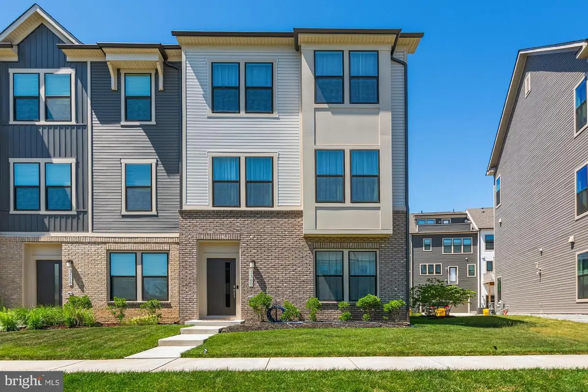 3360 Cormorant Dr, Laurel, MD 20724 - #1