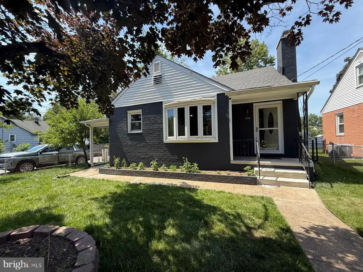 532 Stewart Ave, Glen Burnie, MD 21061 - #1