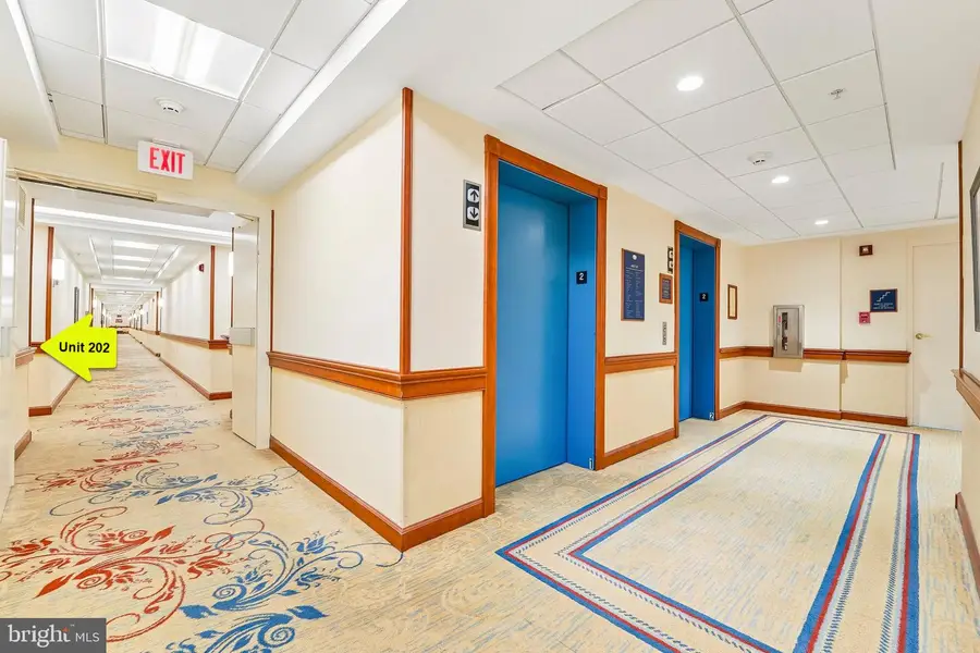 7101 Bay Front Dr #202, Annapolis, MD 21403 - #2