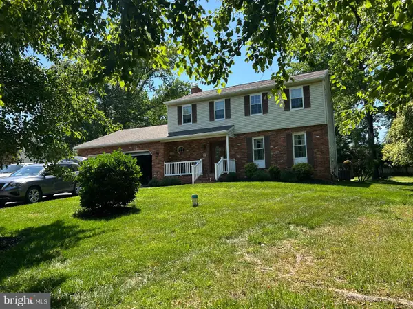 1528 Palm Ct, PASADENA, MD 21122
