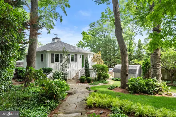 3913 Rhode Harbor Rd, EDGEWATER, MD 21037
