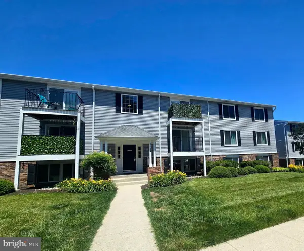 8034-f Abbey Ct #f, PASADENA, MD 21122