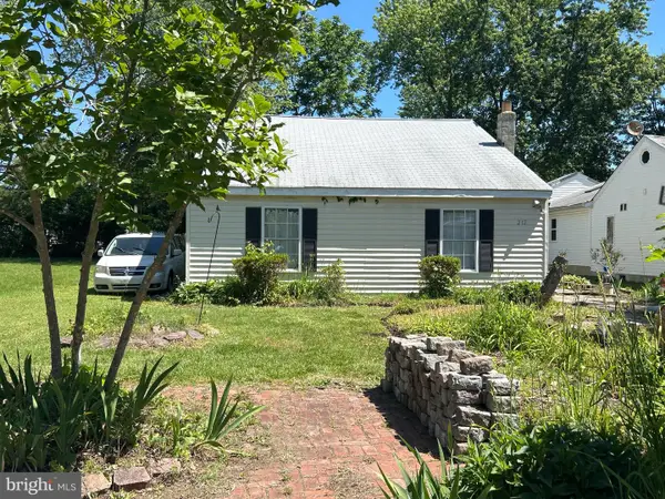 212 Lakeview Ave, EDGEWATER, MD 21037