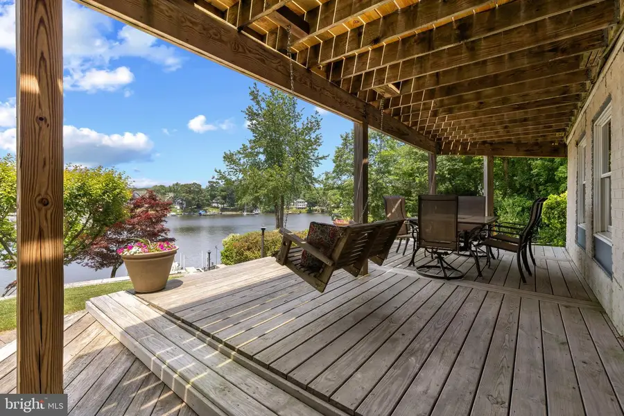 8044 Forest Glen Dr, Pasadena, MD 21122 - #2