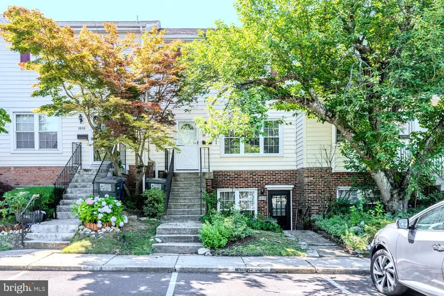 1687 Hart Ct, Crofton, MD 21114 - #2