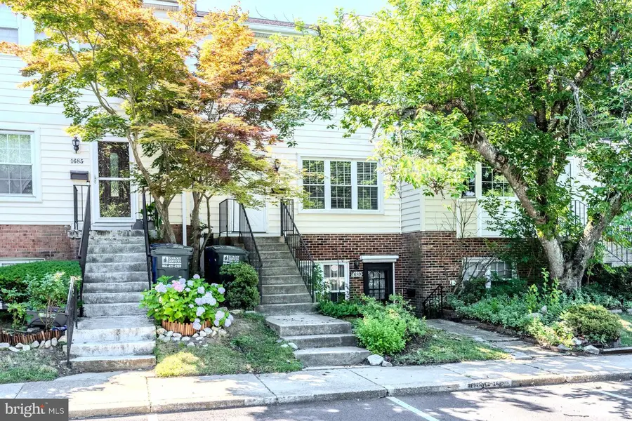 1687 Hart Ct, Crofton, MD 21114 - #3
