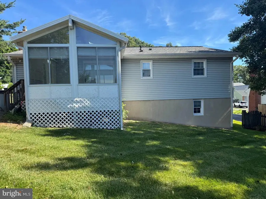409 Elm Ave, Glen Burnie, MD 21061 - #2