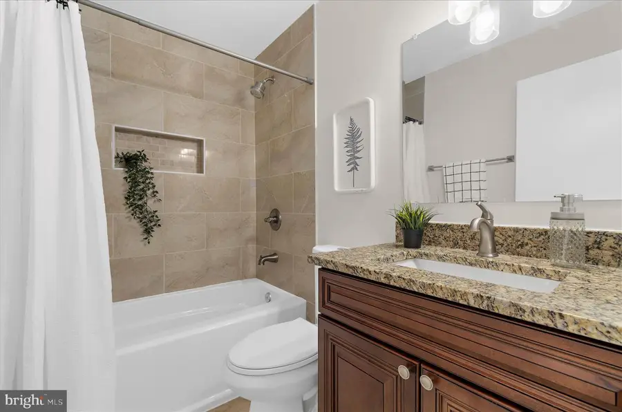 1920 Foxhound Ct, Severn, MD 21144 - #3