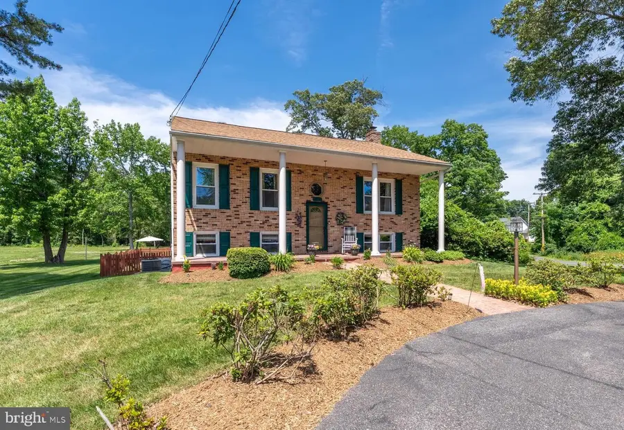 324 South Dr, Severna Park, MD 21146 - #2