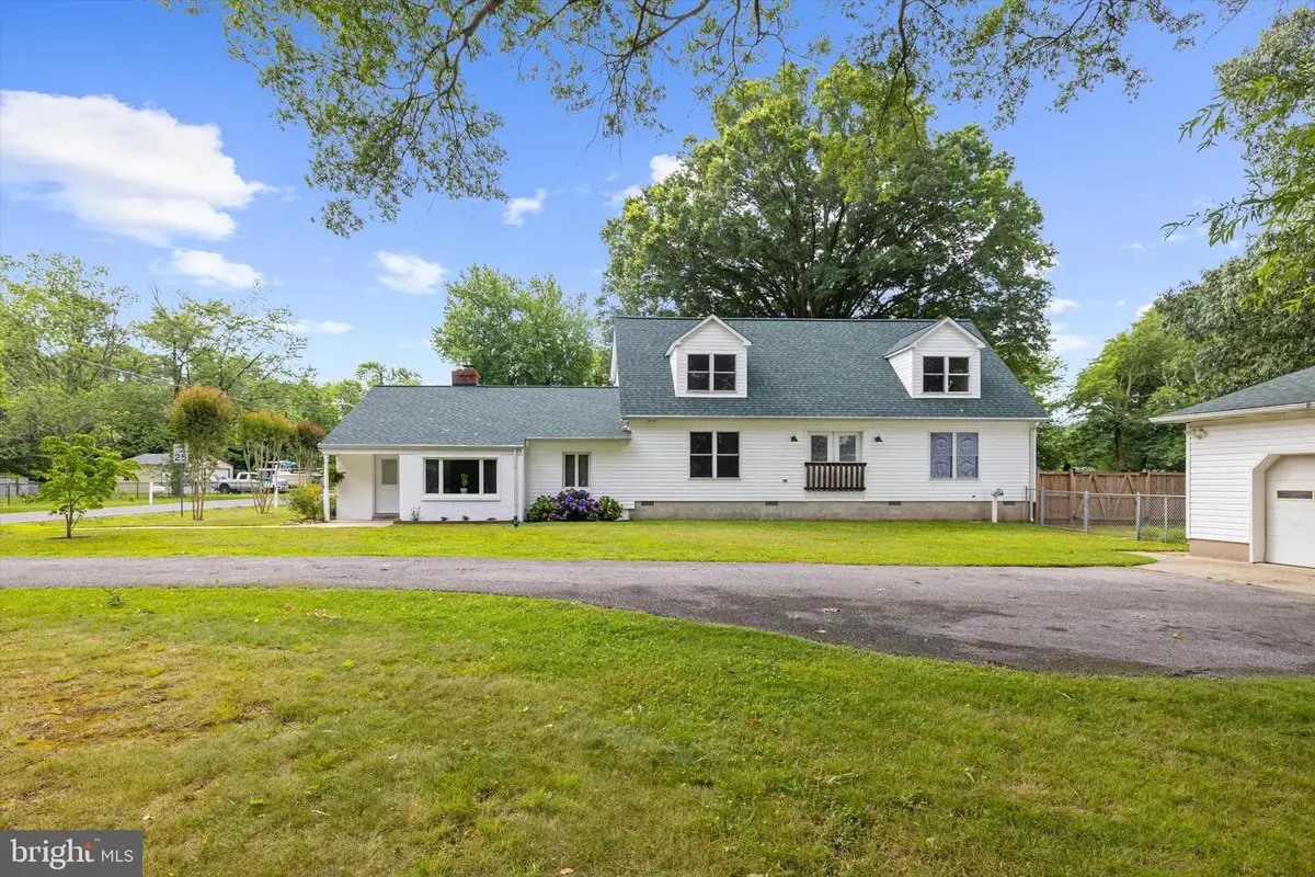 1261 Cove Dr, Churchton, MD 20733 - #1